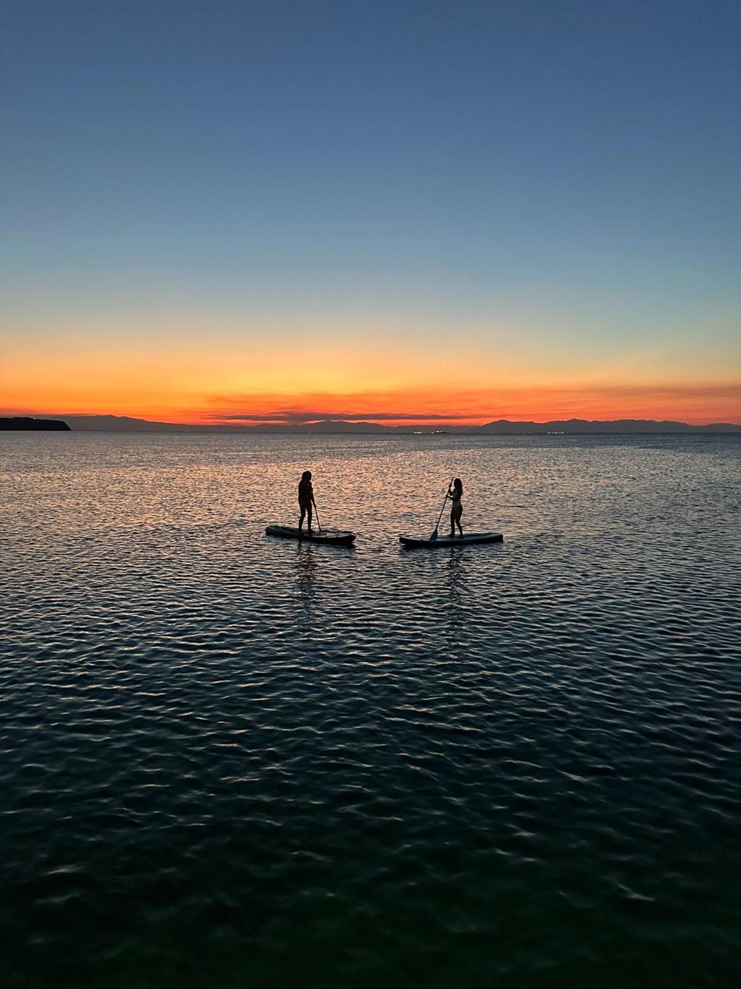 Little - Walk To The Thessaloniki